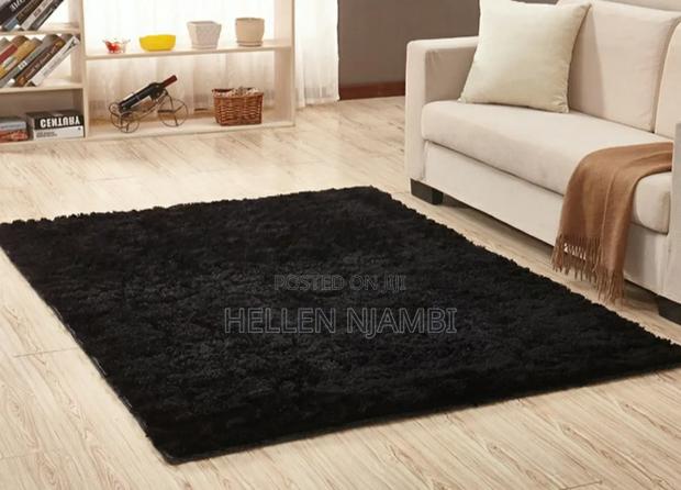 5*8 Plain Fluffy Carpet - main view