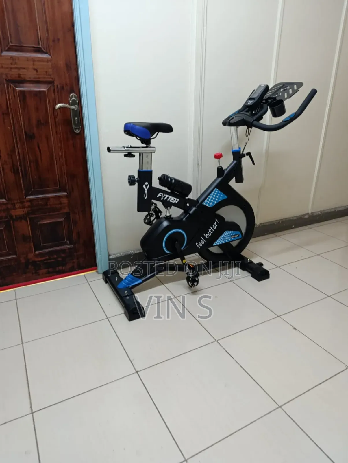 Exercise Spin Bikes" Spìn Bikés Spín Bikës; Spîn Bikės Bikês