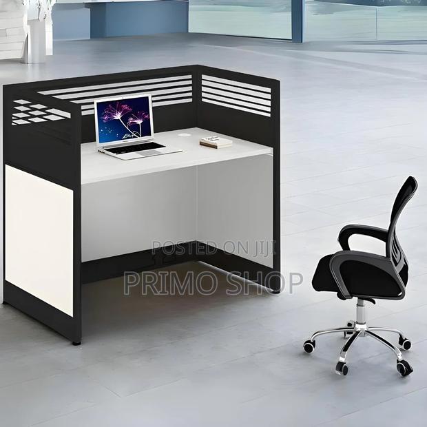 Office Workstation; Professional Privacy Office Desk - main view