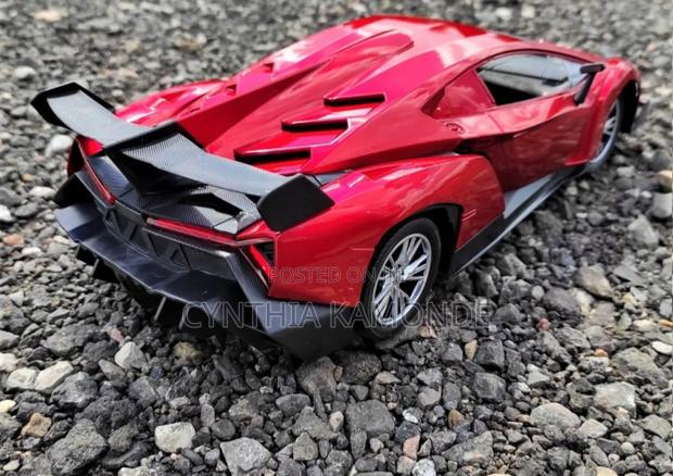 Remote Controlled Toy Driving Rc Lamborghini - thumbnail 4