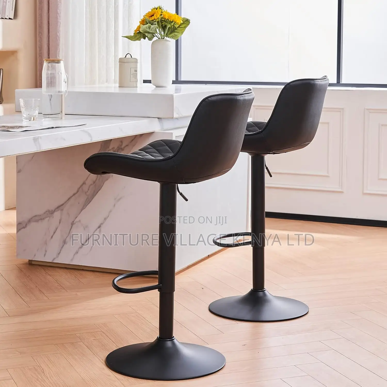 Modern Pu Leather Padded Swivel Gas Lift Bar Stools