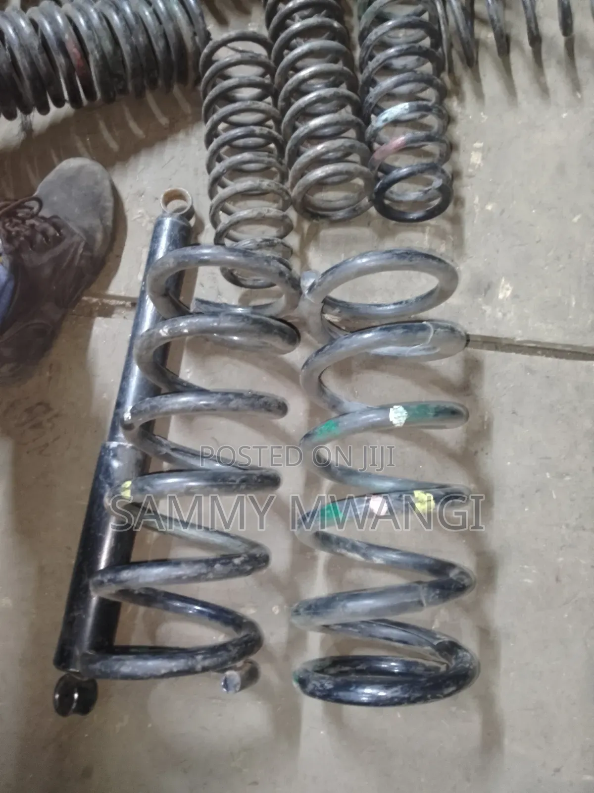 Toyota Vizt Axio Fielder Rear Heavy Duty Coil Springs