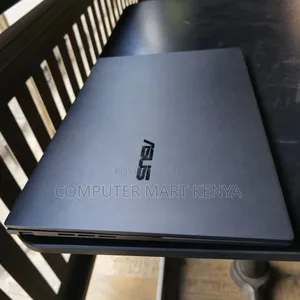 Laptop Asus Zenbook 14 UX434 16GB Intel Core Ultra 7 SSD 1T