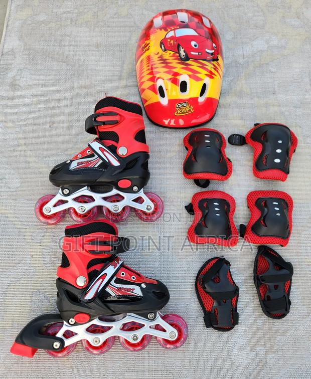 Full Set Adjustable Roller Skates Shoes With Gears - thumbnail 2