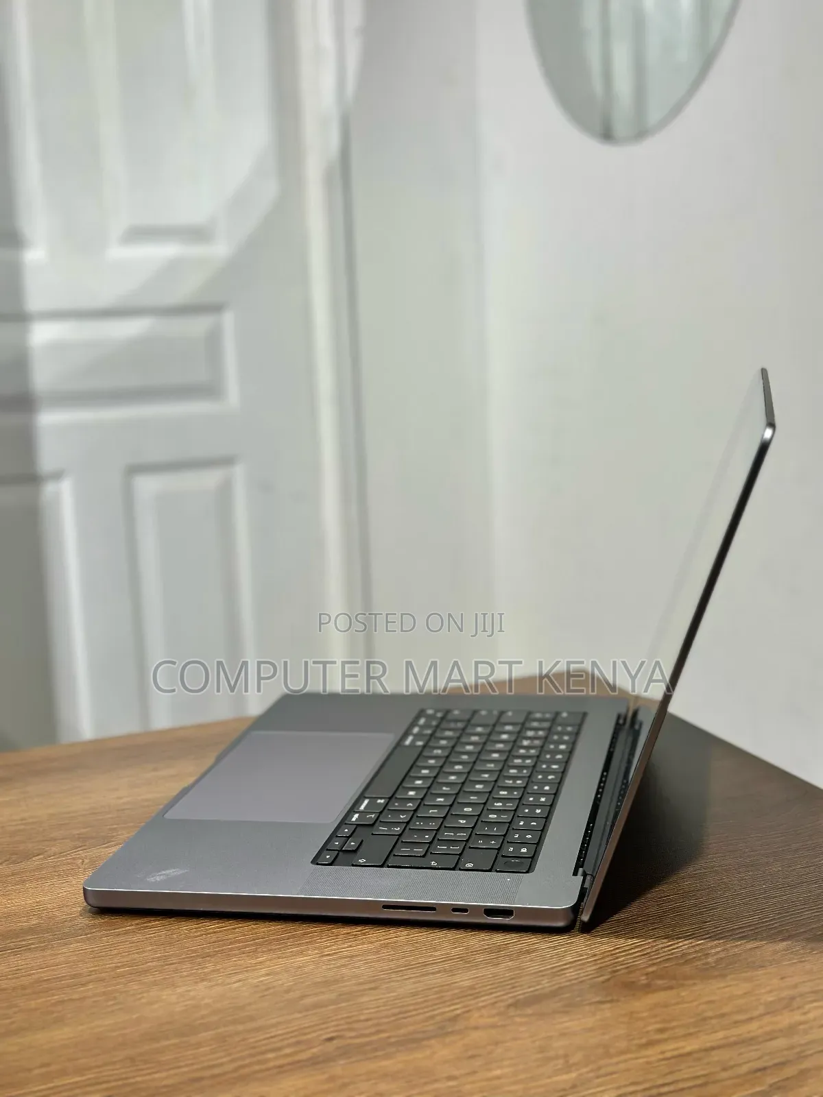Laptop Apple MacBook Pro 32GB Apple M2 Ultra SSD 1T