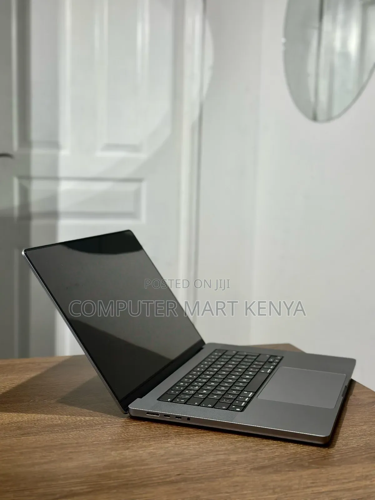 Laptop Apple MacBook Pro 32GB Apple M2 Ultra SSD 1T