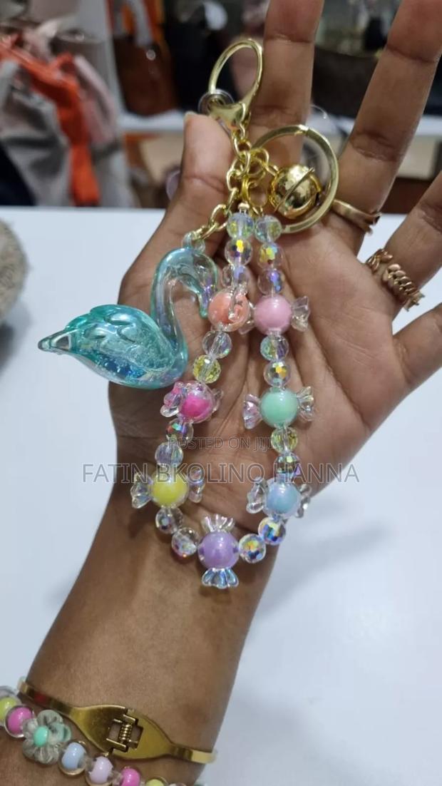 Mint Green Swan Keyholder - thumbnail 2