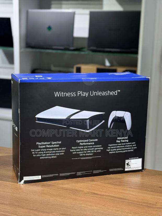 New Sony Playstation 5 Pro 2tb - thumbnail 4