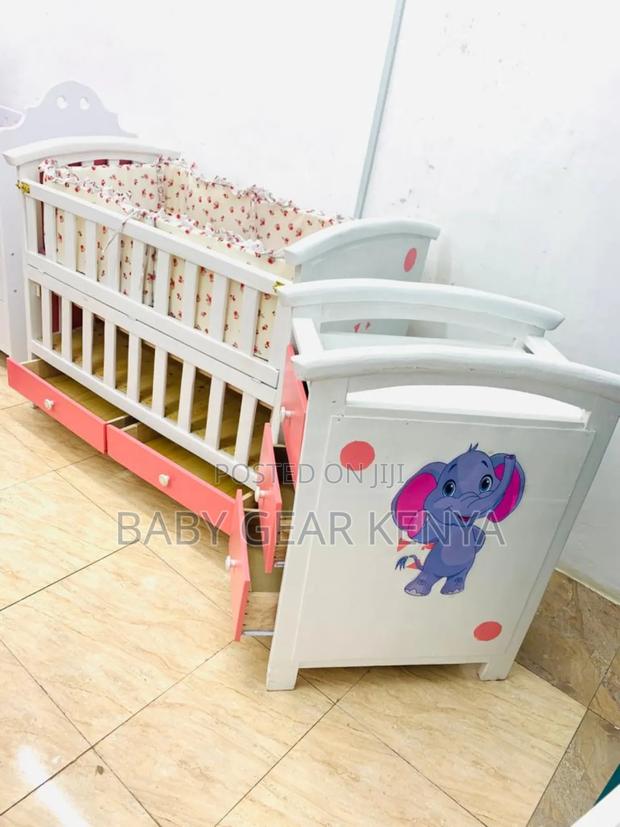 Elephant Baby Cot - main view