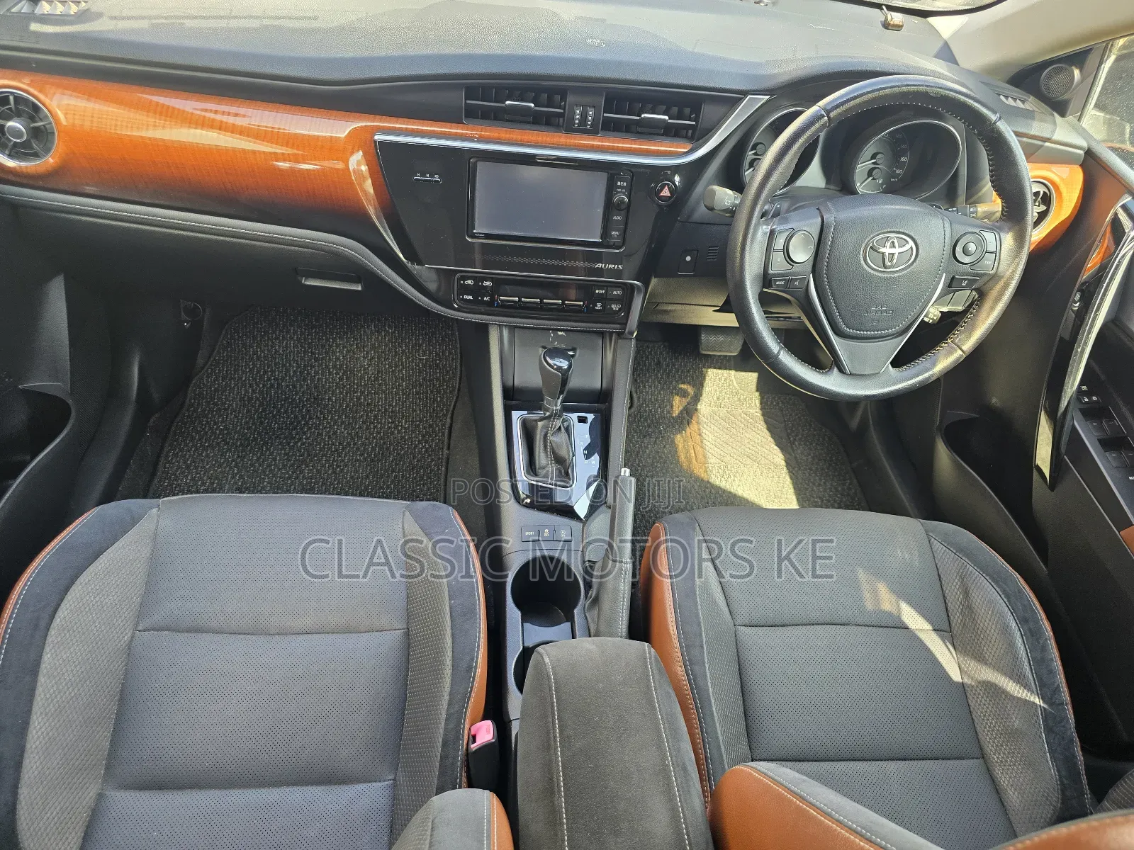 Toyota Auris 2018 Black