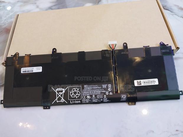 Su06xl Genuine Laptop Battery for Hp Spectre 15-Df 15-Df0000