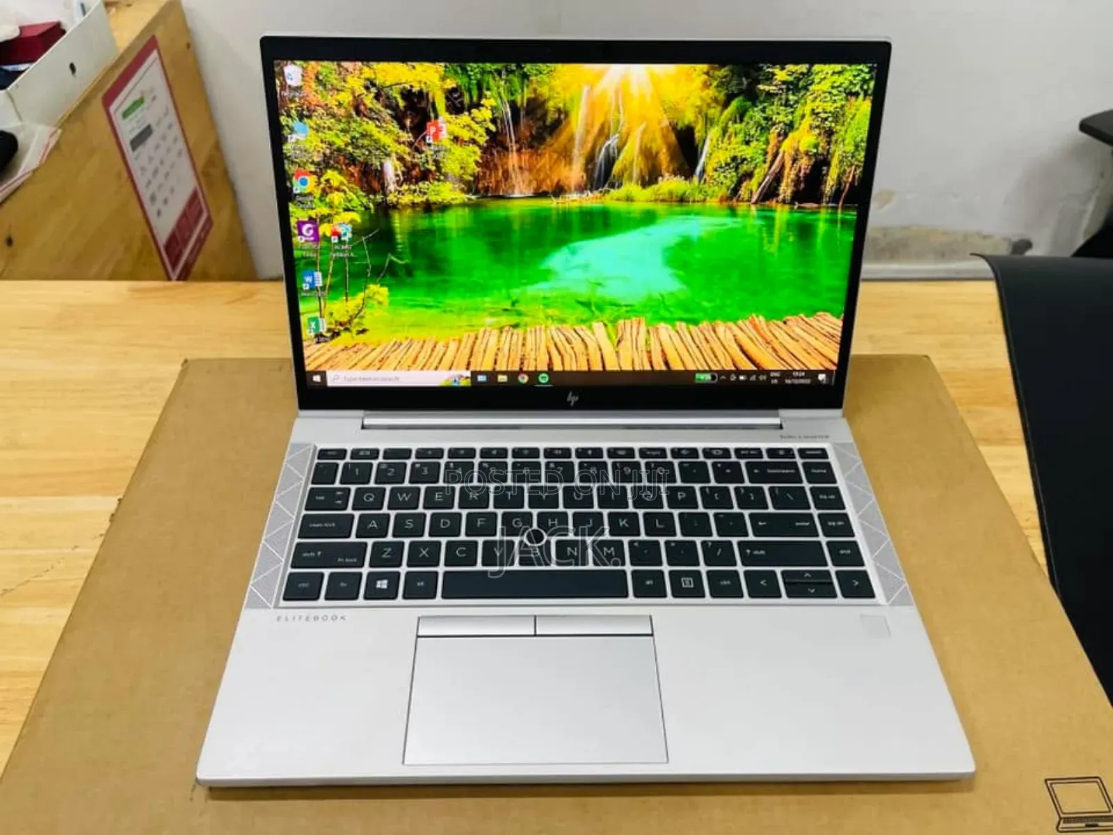 Laptop HP EliteBook 845 G7 8GB AMD Ryzen 7 SSD 512GB