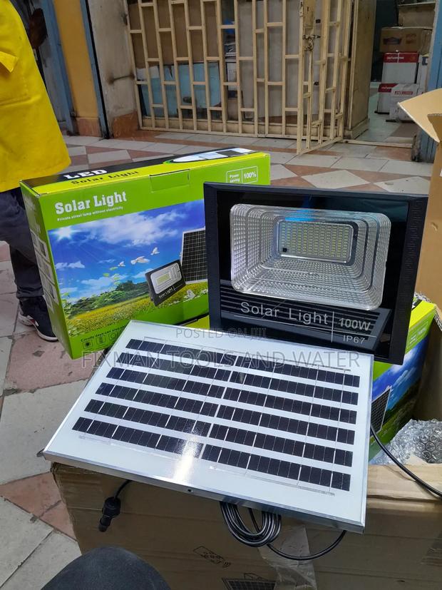 Security Energy Saver Solar Flood Light 100 Watts