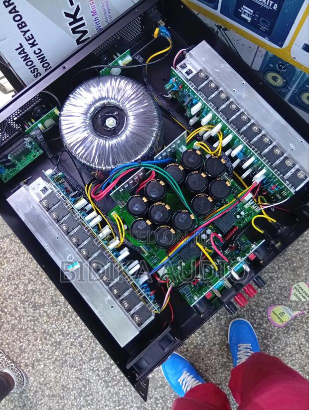 Quality and New Powered Amplifier Cs4000 - main view