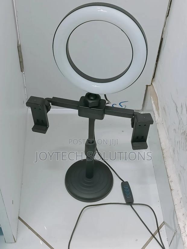 High Quality Phone Holder Tripod Stand With 2 Phone Holders - thumbnail 3