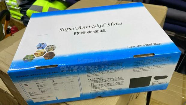 Anti Slip Chef Crocs - thumbnail 3