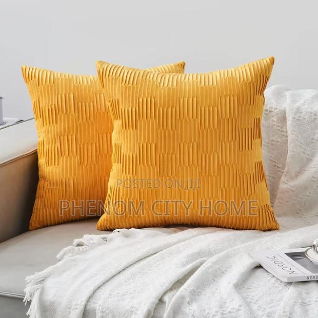 Unique Plain Throwpillow Cases Available - thumbnail 2