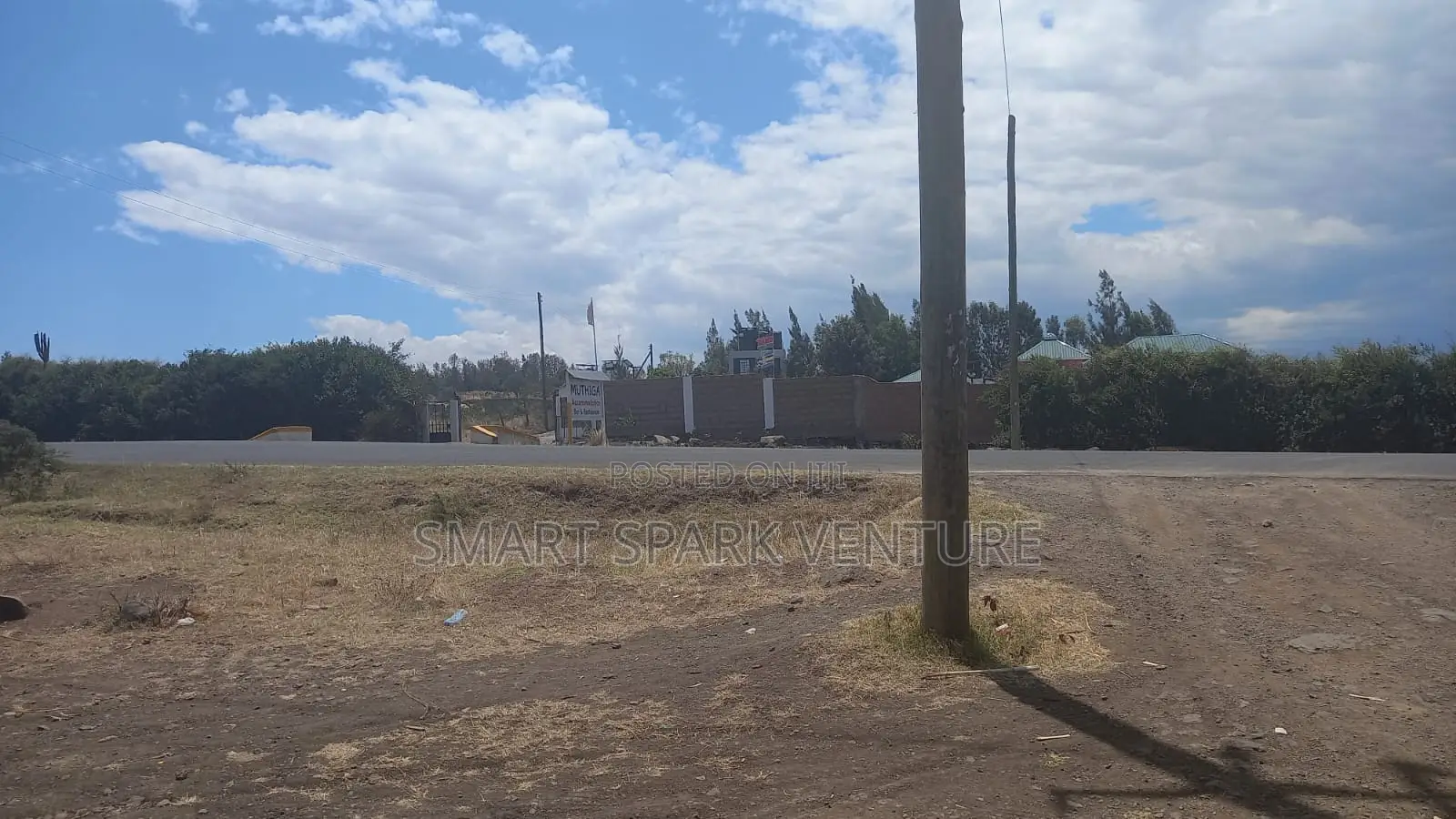 Plots for Sale 300 Meters Off Tarmac