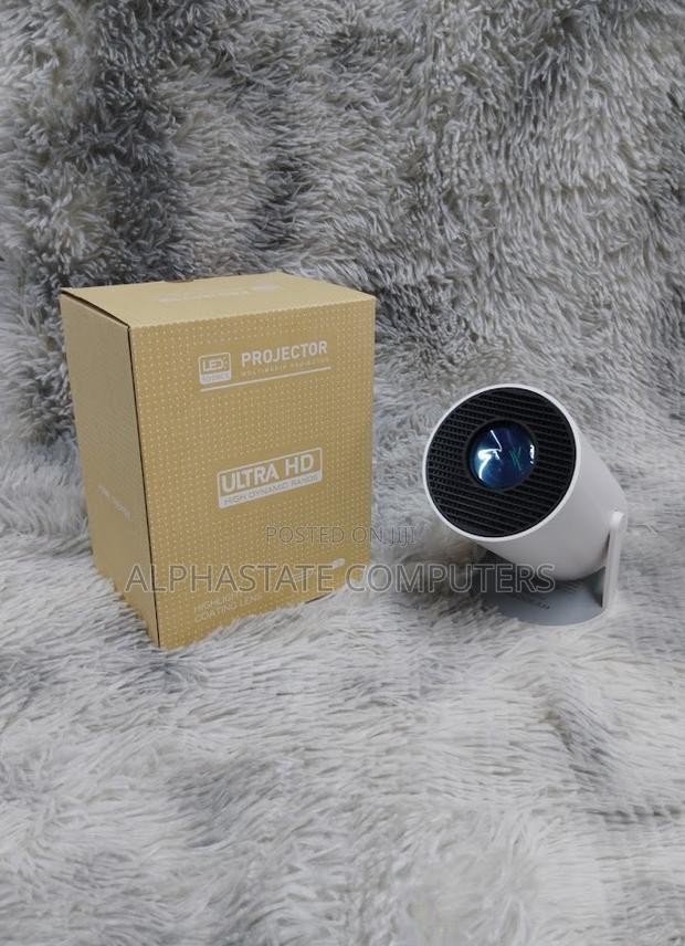 Original Pocket Portable Projector Hy300 Android 11