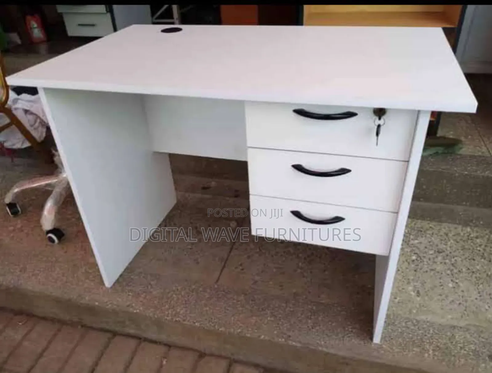 White Stable Table