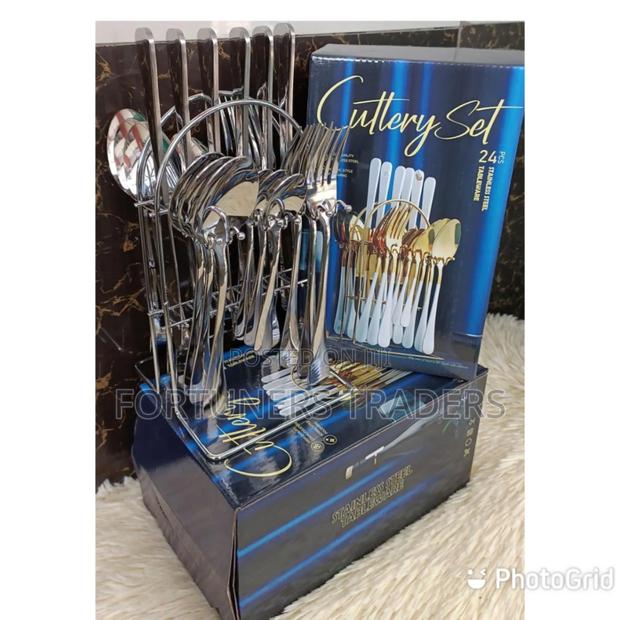 24 PCS Stainless Cutlery Sets