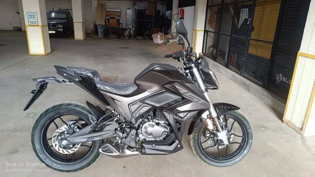 New Motorcycle 2023 Silver - thumbnail 8