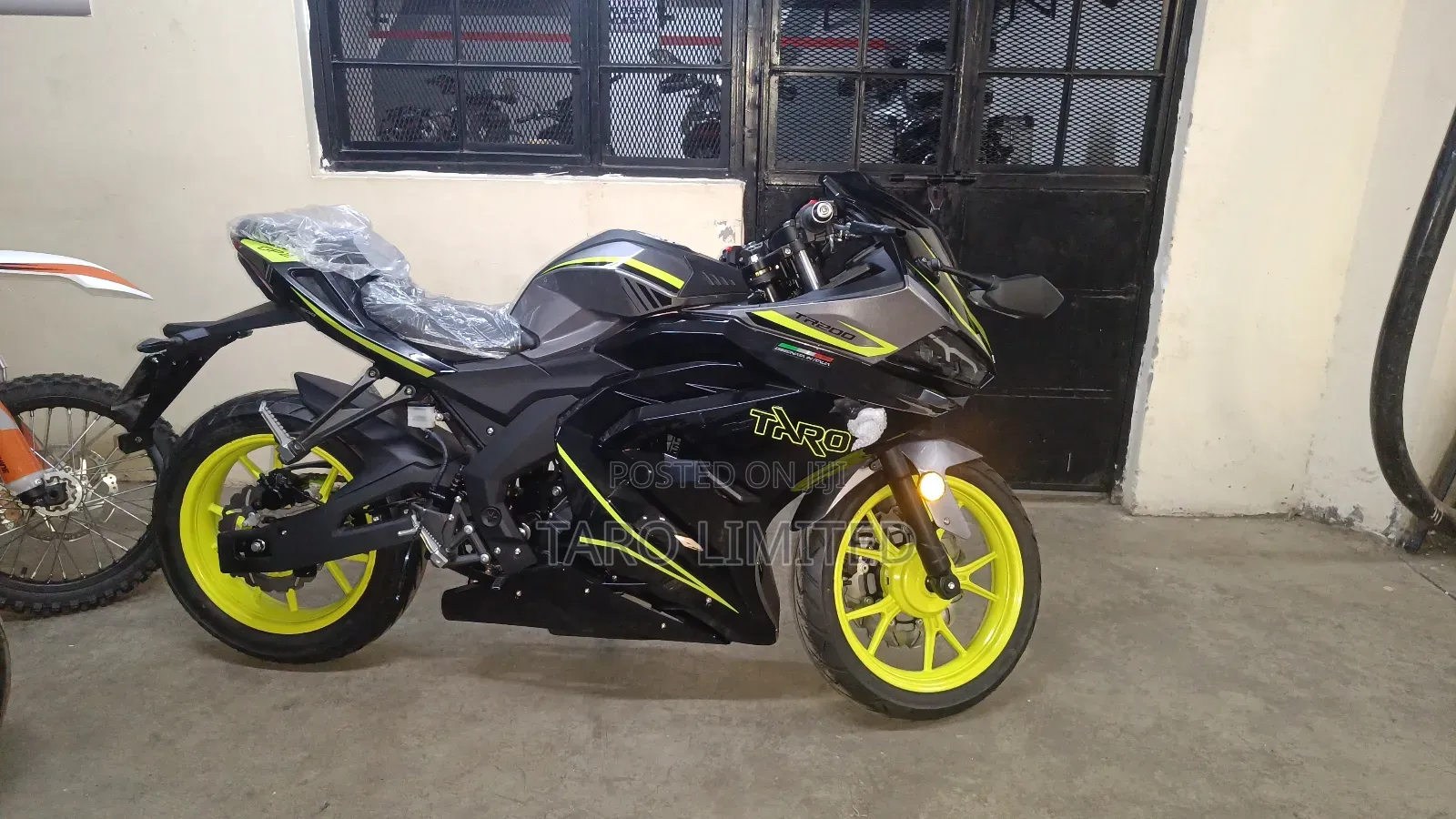 New Motorcycle 2023 Silver