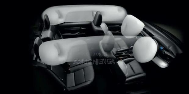 Toyota Hillux Revo Air Bag