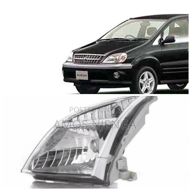 Toyota Nadia Xenon Headlight