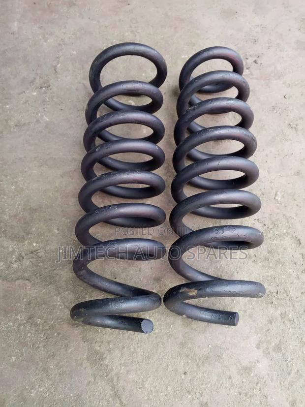 Toyota Wish Old Model 2wheel Rear Heavy Duty Springs