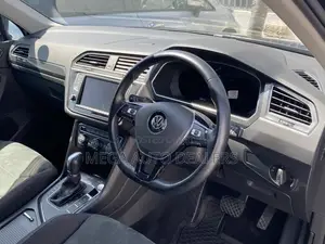 Volkswagen Tiguan 2018 Black