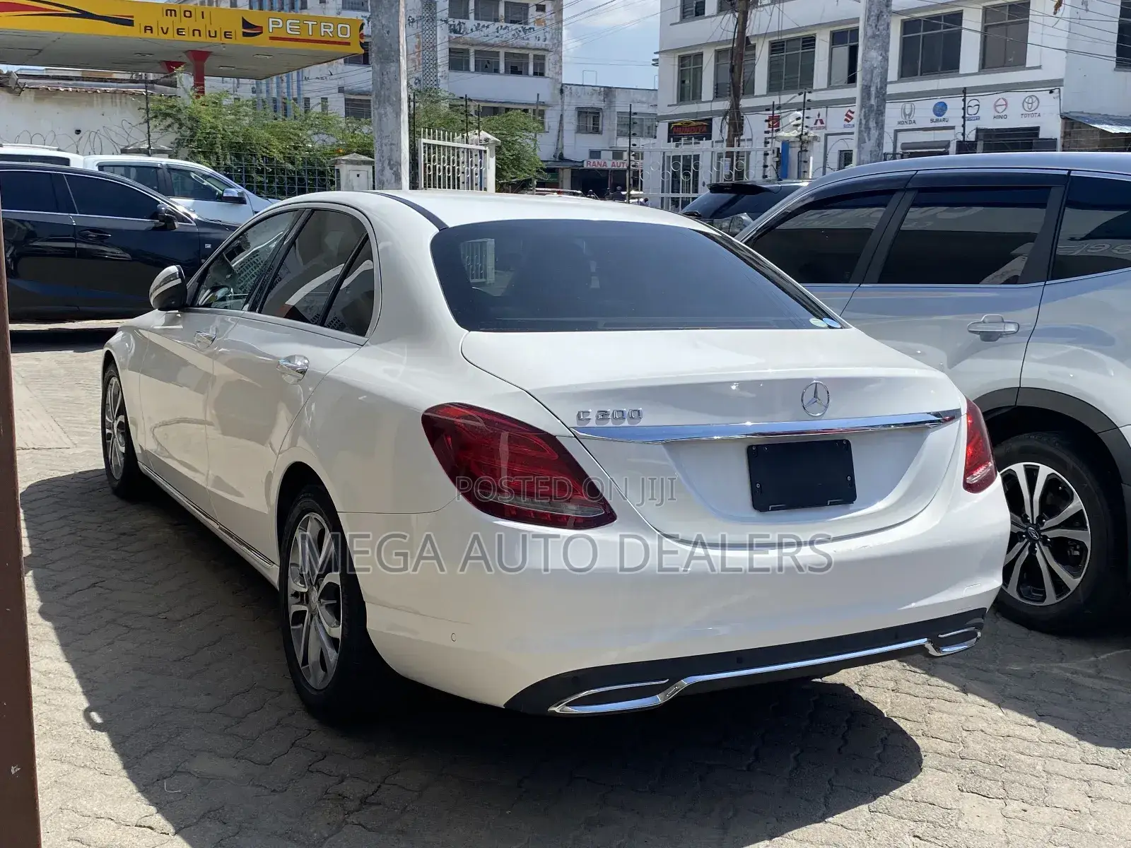 Mercedes-Benz C200 2018 White