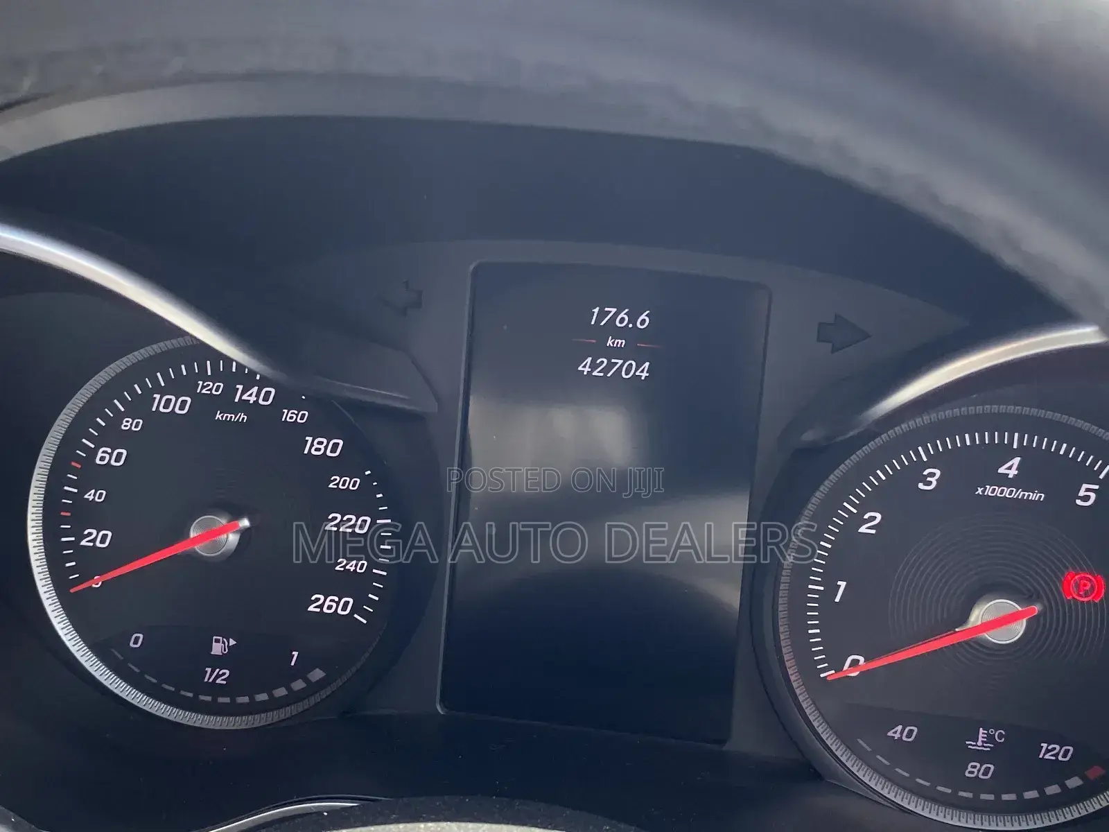 Mercedes-Benz C200 2018 White