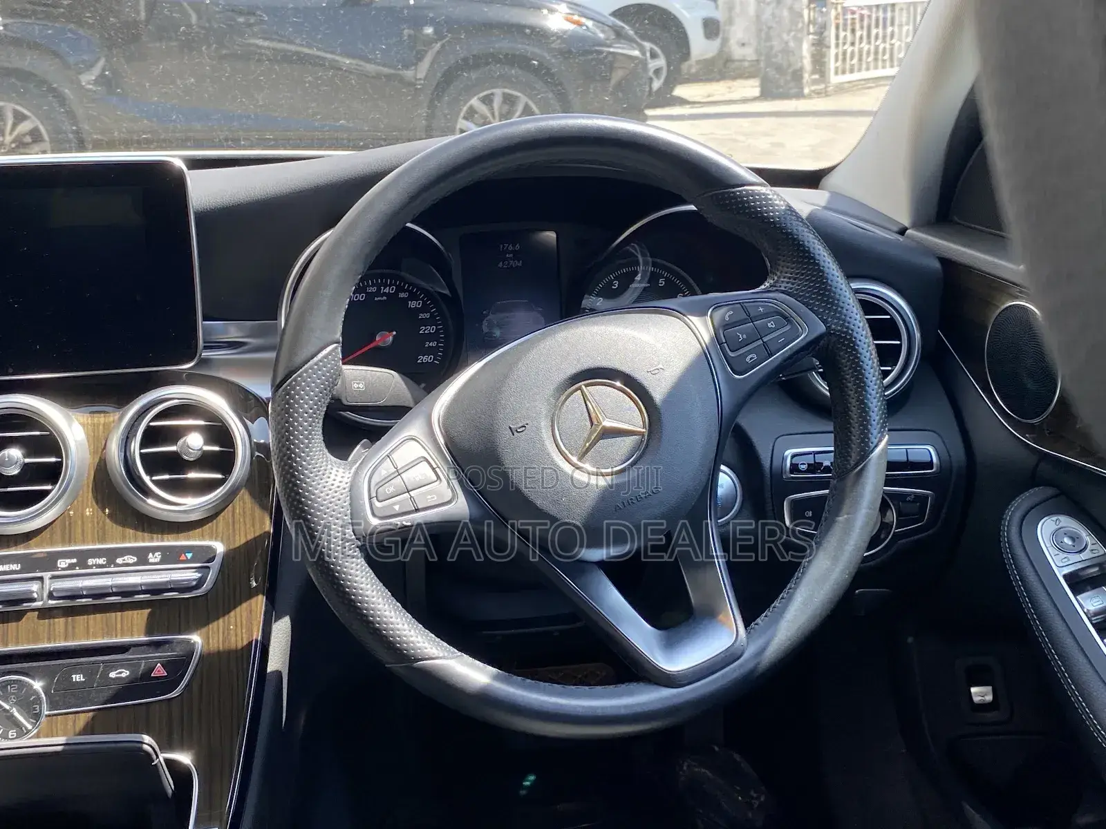 Mercedes-Benz C200 2018 White