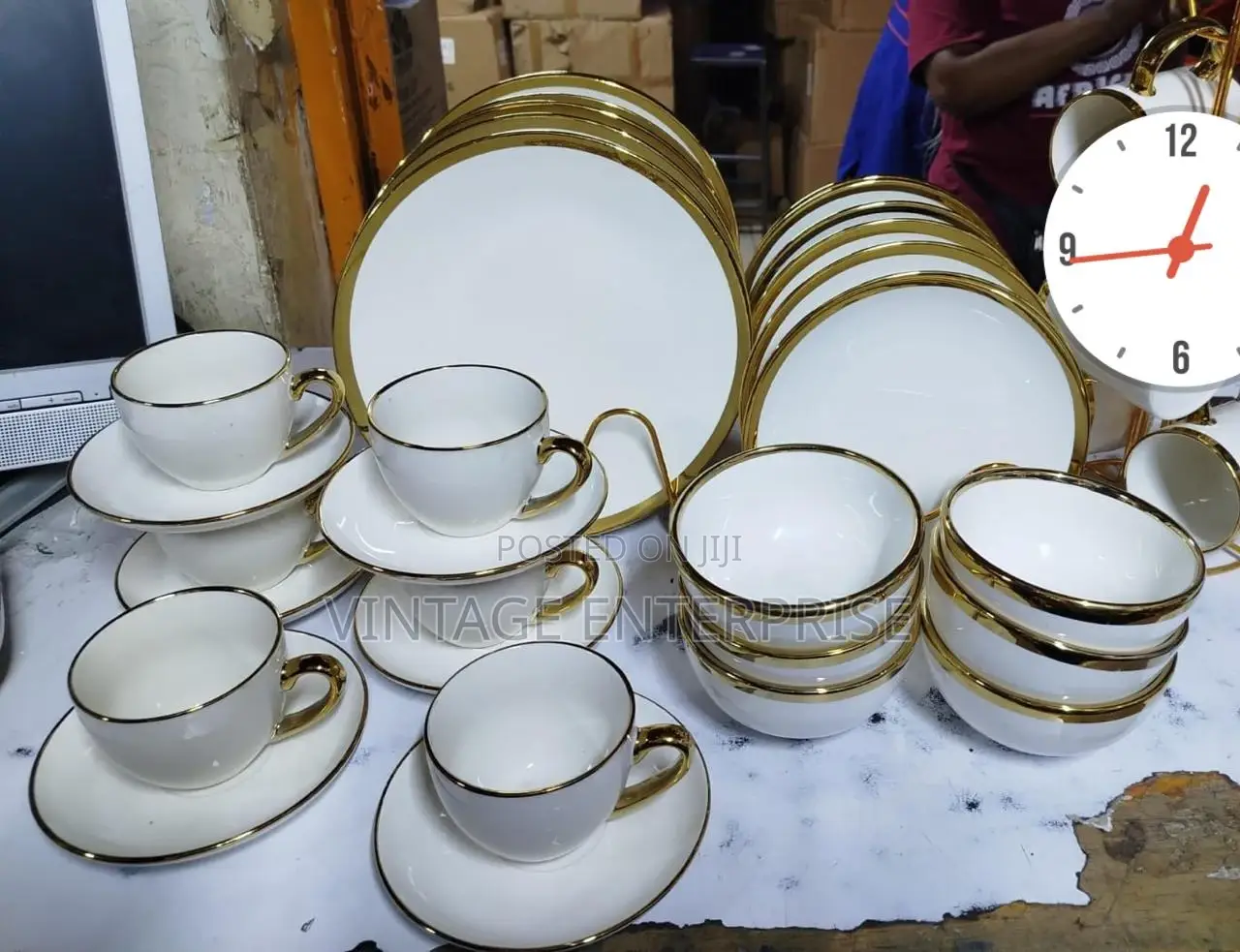 30pcs Dinner Set With Gold Line