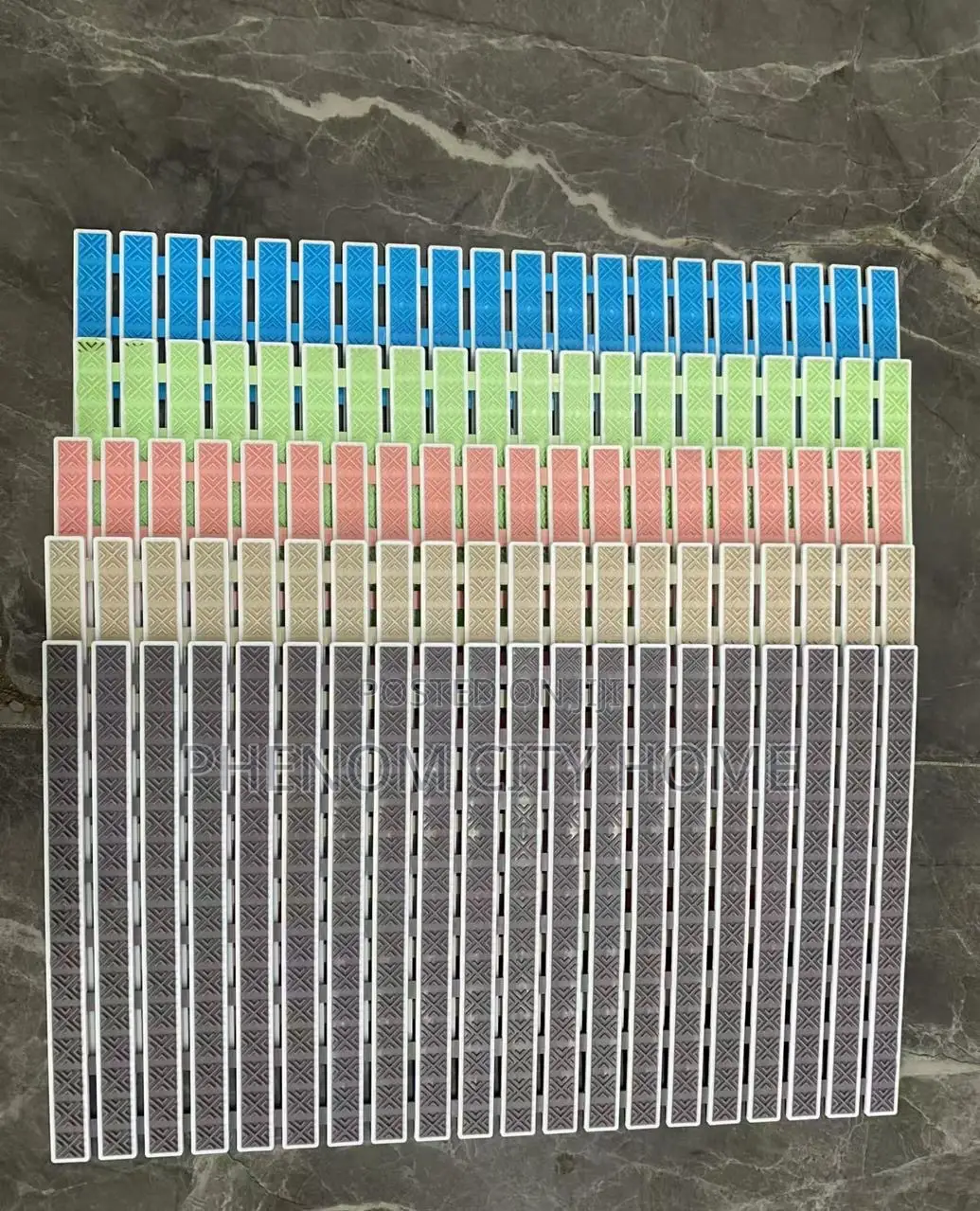 Pinkish Linear Design Shower Room Mats