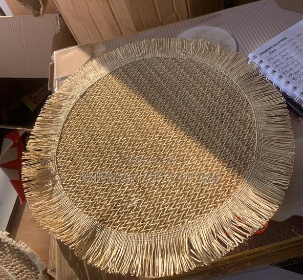 6pcs Round Jute Table Mats Available - thumbnail 2