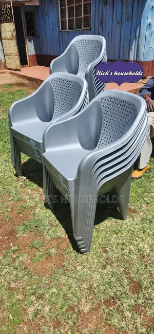 Silver Grey Plastic Chairs With Quality Backrest