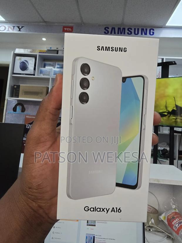 New Samsung Galaxy A16 128 GB Silver - thumbnail 2