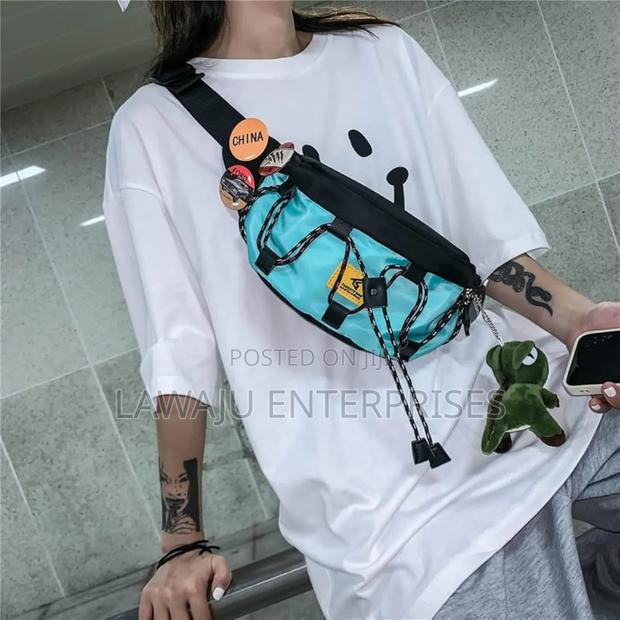 Multifunctional Waist Cross Bag - thumbnail 2