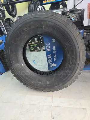 11r22.5 Yusta Tire