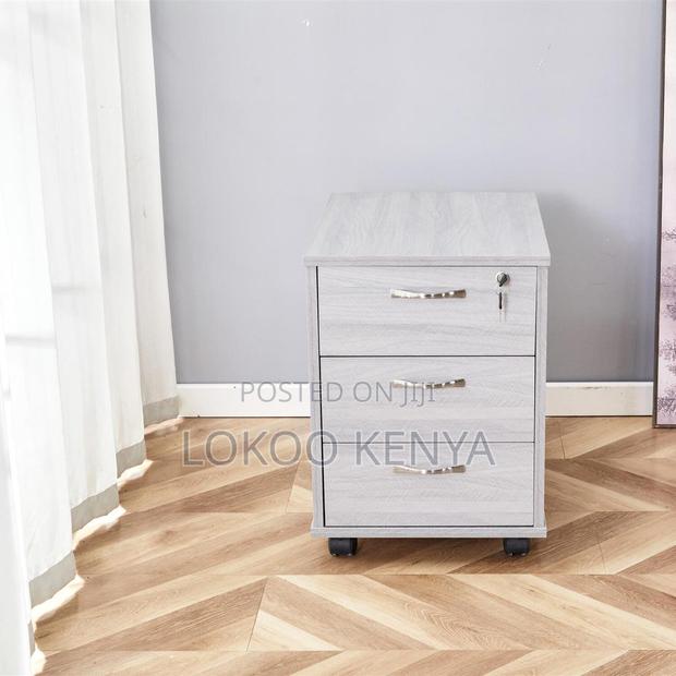Office Cabinet: 3-Drawer Filing Office Cabinet