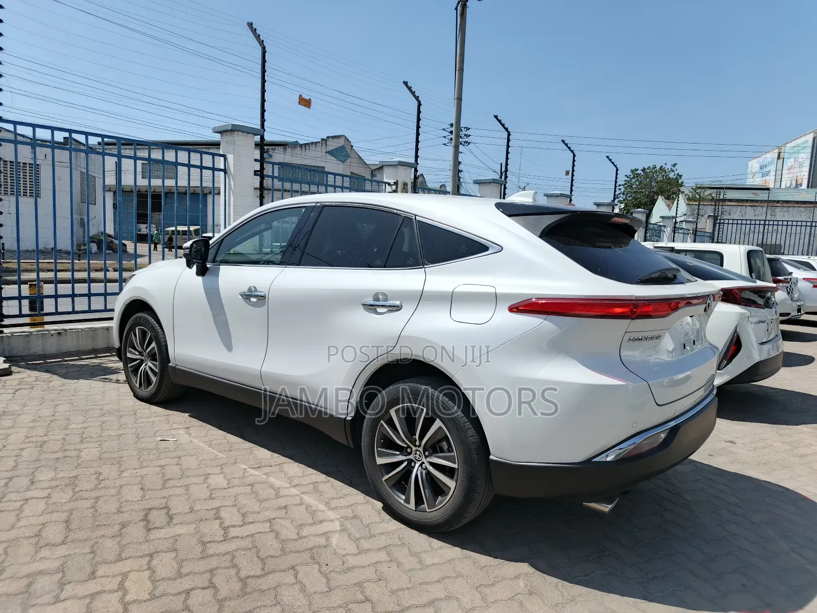 Toyota Harrier 2023 White