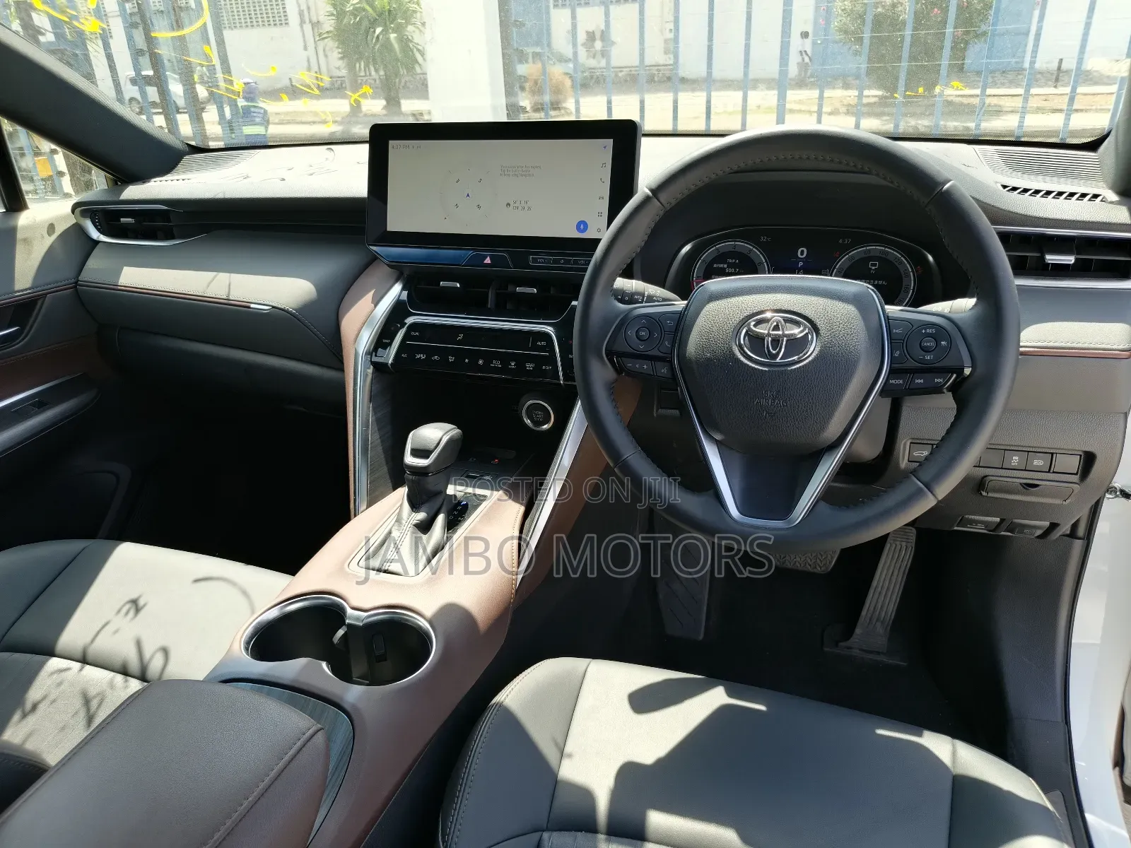 Toyota Harrier 2023 White
