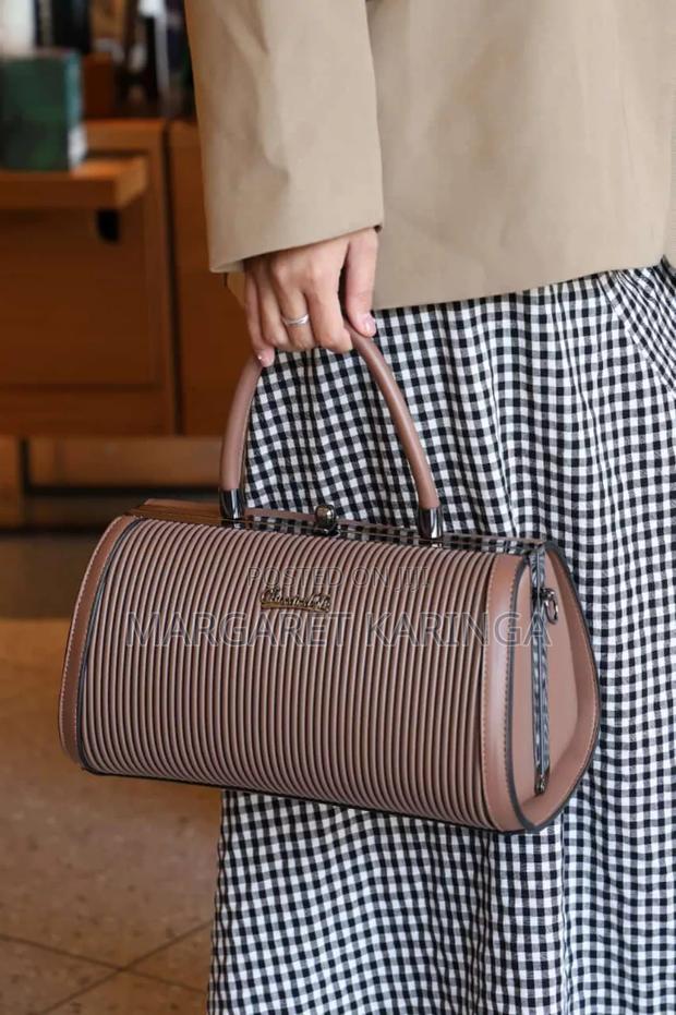 Fancy Handbag - thumbnail 5