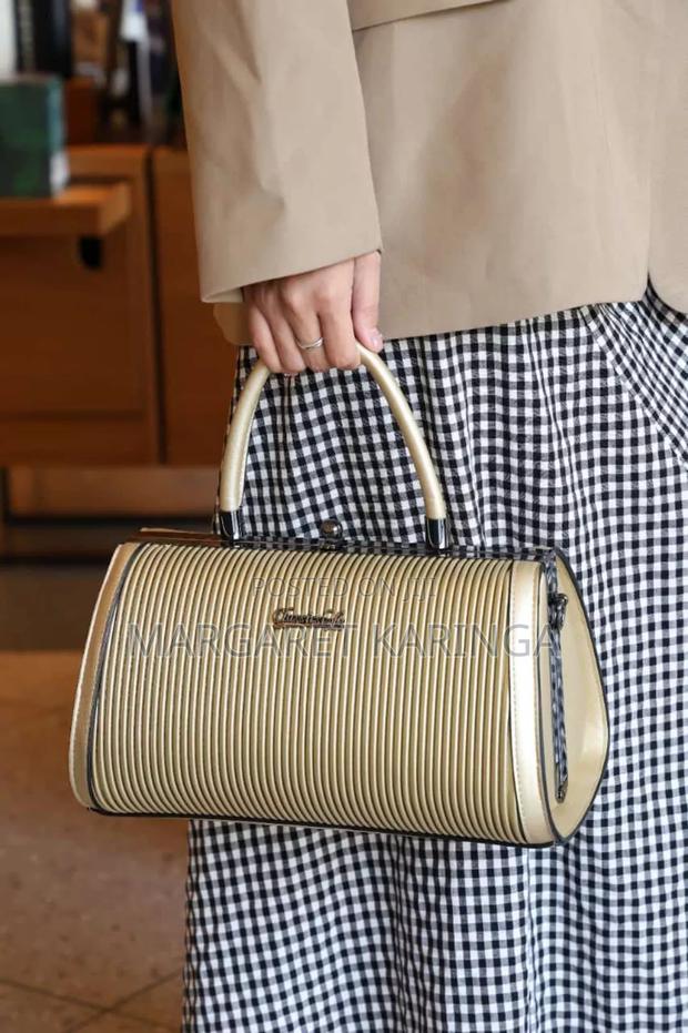 Fancy Handbag - thumbnail 6