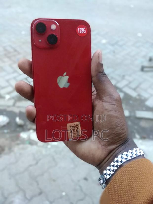 Apple iPhone 13 128 GB Red - thumbnail 3