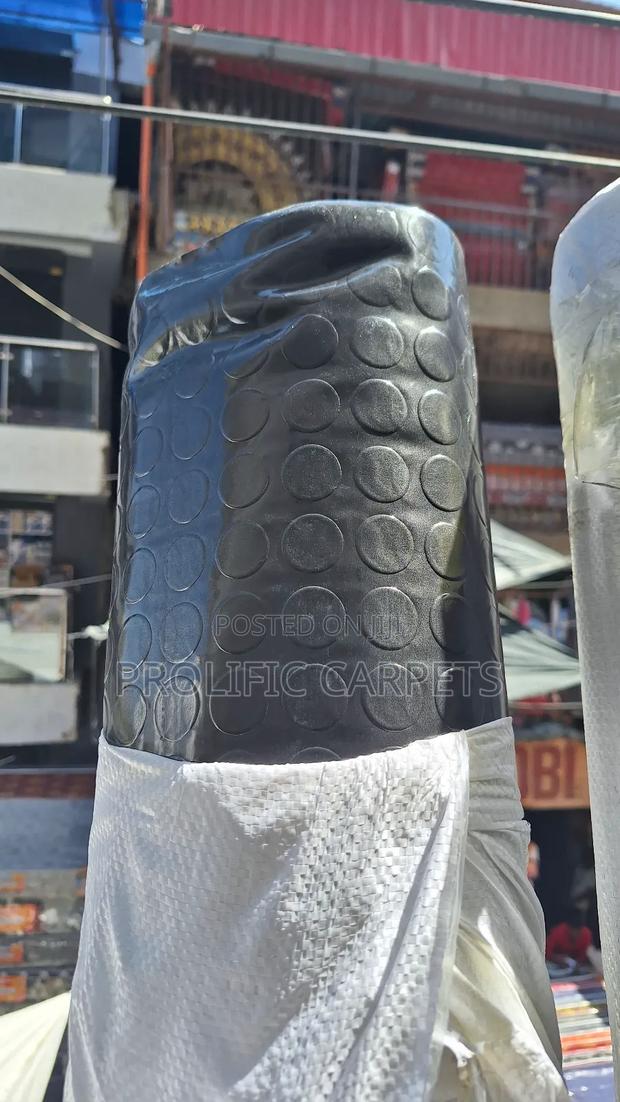 Coin/Studded Rubber Mat