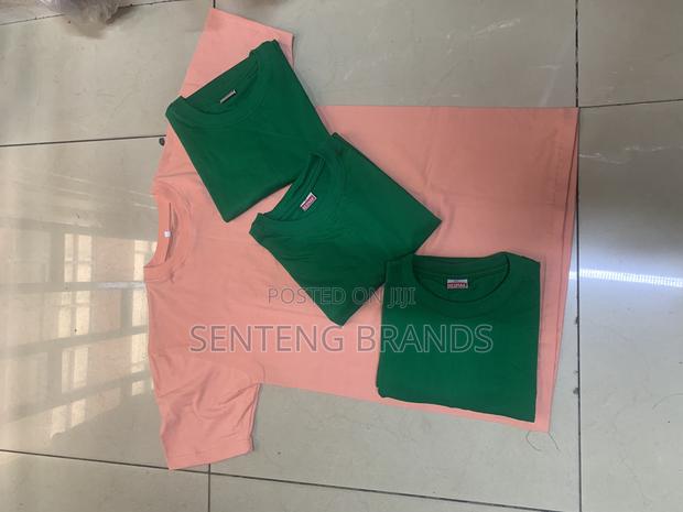 Plain Tshirts - thumbnail 3