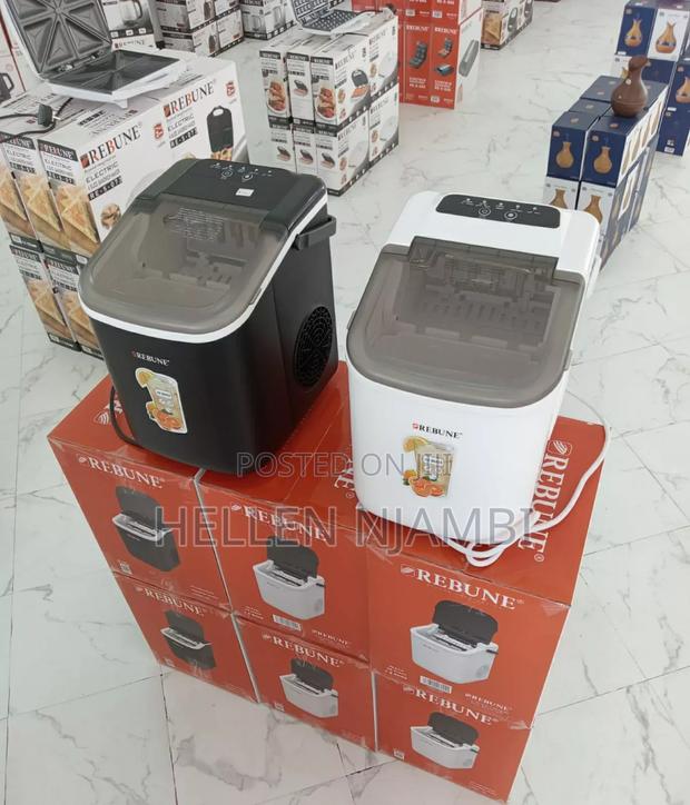 Rebune Icecube Maker/Icecubes